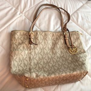 Nude MICHAEL KORS PURSE